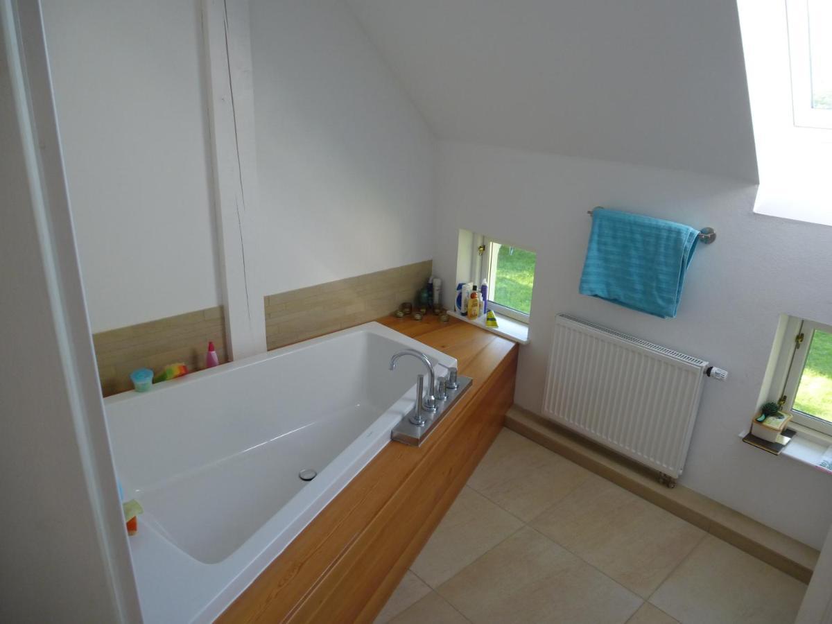 Traumhaftes Luxus-Ferienhaus Warnkenhagen  Exteriör bild