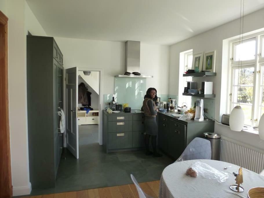 Traumhaftes Luxus-Ferienhaus Warnkenhagen  Exteriör bild